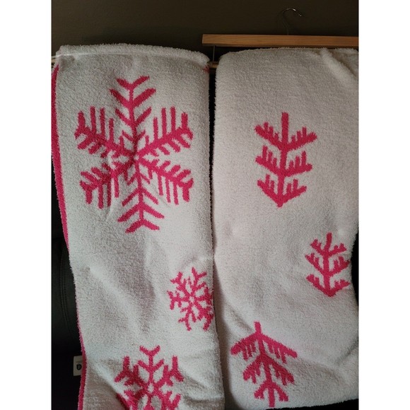HTF Snowflake viral throw bundle - Picture 2 of 2